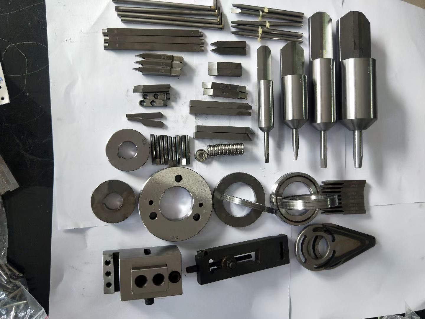 accessories for cnc forming machine